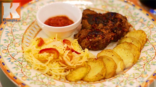 Thịt heo nướng kiểu Nga thơm phức khiến cả nhà thòm thèm