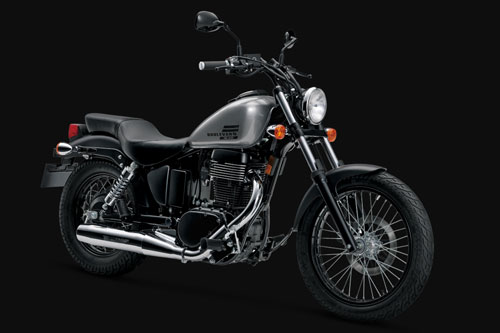 Môtô Suzuki 652 phân khối, giá hơn 136 triệu đồng