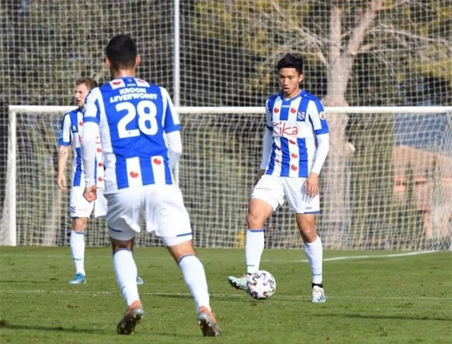 Báo Hà Lan: “Văn Hậu sẽ phải chia tay Heerenveen” - 1