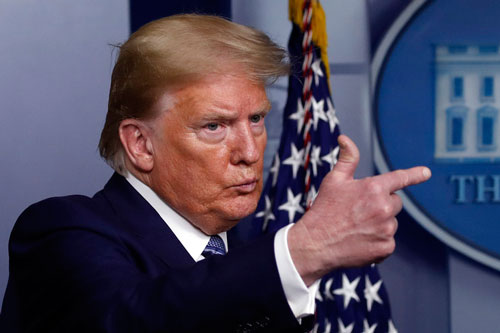 Vén màn "chiến thuật" tinh vi của ông Trump khi hạ lệnh nổ súng tiêu diệt tàu Iran