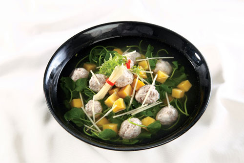 Cách làm canh rau má khoai lang ngọt bùi, đưa cơm cho cả nhà