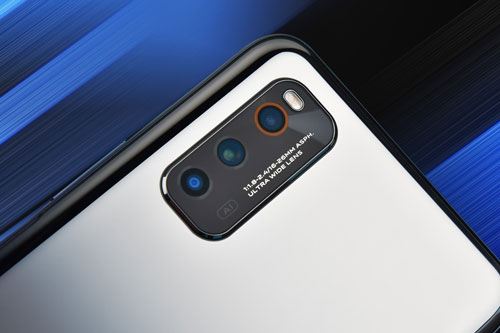 Smartphone chip S865, RAM 12 GB, pin sạc 44W, giá rẻ bất ngờ