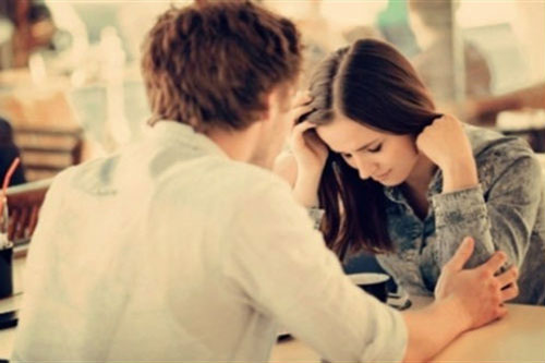 Người yêu nhất quyết đòi chia tay chỉ sau một lần gặp thầy bói