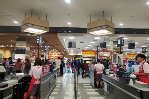 Giá thuê trung tâm thương mại giảm vì thương mại điện tử "tấn công"