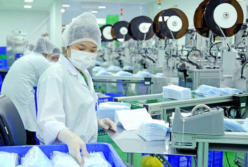 Doanh nghiệp y tế, dược phẩm ‘lãi đậm’ nhờ sản xuất mặt hàng chống dịch Covid-19