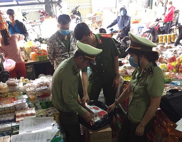 Kiểm tra, giám sát 38 cơ sở kinh doanh thiết bị y tế 