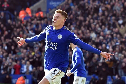 6. Harvey Barnes (Leicester City) - 37.03 km/h.