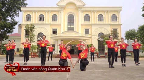 Hình ảnh xuất hiện trong MV "Tự hào Việt Nam".
