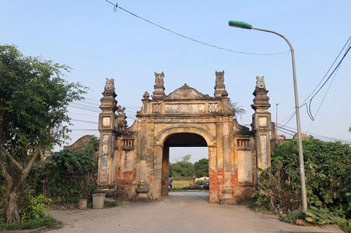 Chiêm ngưỡng vẻ đẹp yên bình làng cổ 200 năm ở Hưng yên