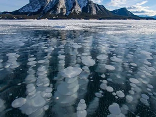 Phát hiện biển “sôi” kì lạ ở Siberia