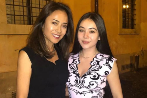 Mỹ nhân Nhật được khen trẻ đẹp hơn con gái