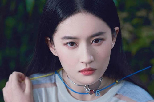 Gia đình Lưu Diệc Phi toàn 'đại mỹ nhân'