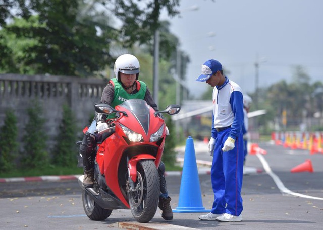 Đề xuất gộp chung GPLX xe phân khối lớn, đi xe dưới 50cc cũng cần GPLX