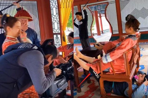 “Cười đau bụng” những bức ảnh hậu trường về chuyện sinh con, nhảy lầu trong phim Trung Quốc