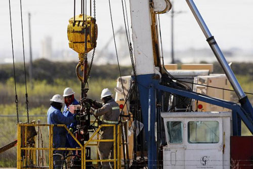 Giá xăng, dầu (25/4): Giảm nhẹ