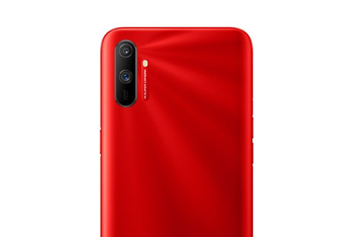 Trên tay Realme C3i: Camera kép, pin 5.000 mAh, chống nước, giá 2,59 triệu đồng