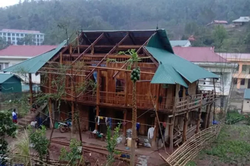 5 người thiệt mạng do mưa đá và lốc xoáy