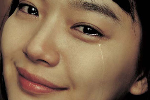 Bị cả nhà chồng trách mắng vì nhờ em chồng trông con để làm việc nhà