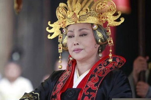 Hại chồng, giết con, Võ Tắc Thiên làm trò cười cho thiên hạ vì muốn làm "người tốt"