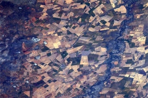 Hình ảnh Trái Đất đẹp tuyệt vời nhìn từ không gian - 10