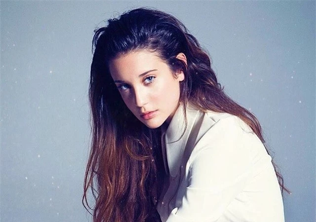 Hot girl Instagram nổi danh nhờ vai diễn trong phim bom tấn Money Heist - 16 Hot girl Instagram nổi danh nhờ vai diễn trong phim bom tấn Money Heist - 16