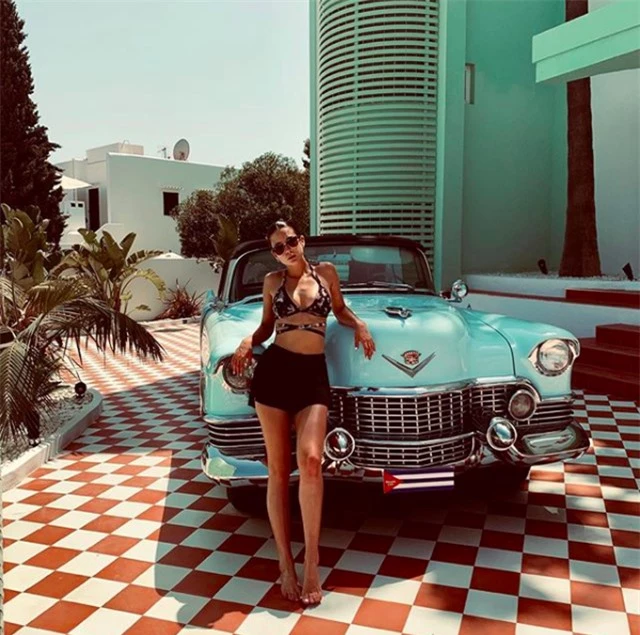 Hot girl Instagram nổi danh nhờ vai diễn trong phim bom tấn Money Heist - 5 Hot girl Instagram nổi danh nhờ vai diễn trong phim bom tấn Money Heist - 5