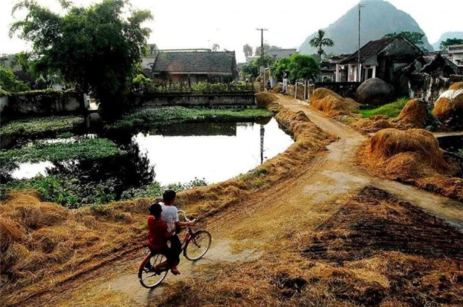 ngam hon que cu khien ai cung muon quay ve