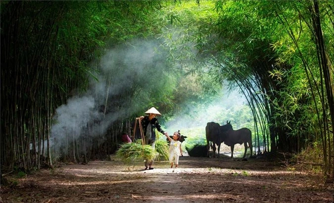 ngam hon que cu khien ai cung muon quay ve