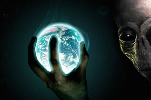 Khoa học tuyên bố: 'Chúng ta là sinh vật ngoài hành tinh'