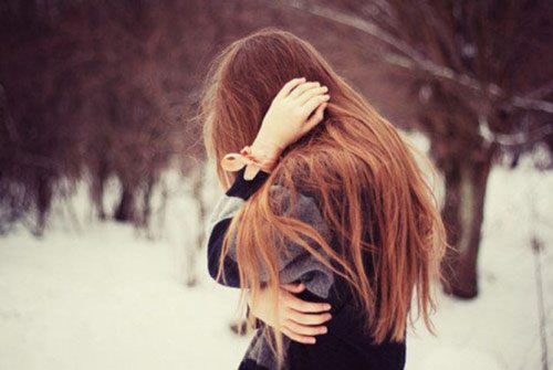 Em chỉ yêu anh như một thói quen mình dừng lại anh nhé!