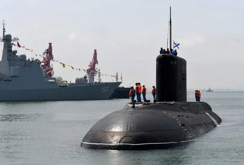 Tàu mặt nước và tàu ngầm của hải quân Nga