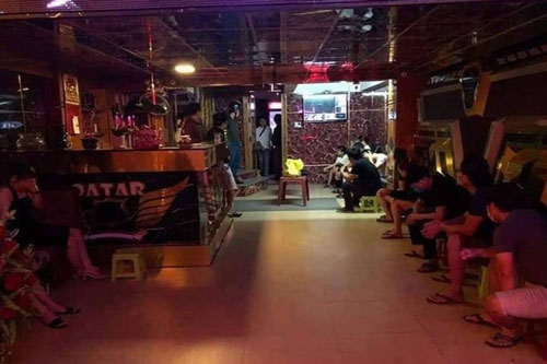 Đà Nẵng: “Phê” ma tuý, tụ tập hát karaoke bất chấp mùa dịch