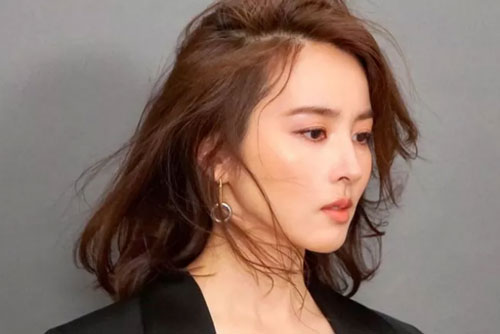 Han Hye Jin chia sẻ cách cân bằng giữa việc làm mẹ và làm diễn viên