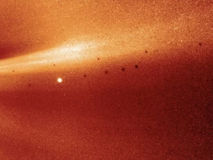 Tàu thăm dò của NASA tiến sát Mặt Trời, sắp tìm ra bí mật tỷ năm