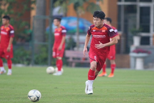 Xuân Trường trở lại sân cỏ sớm hơn dự kiến