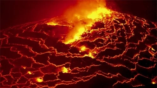 5 núi lửa nguy hiểm nhất trên thế giới - 3