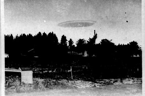 Mỹ bất ngờ tiết lộ 12.000 tấm ảnh “hàng hiếm” về UFO