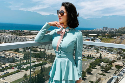 Lao đao vì dịch, MC Thanh Mai vẫn cố gắng trả đủ lương cho 100 nhân viên