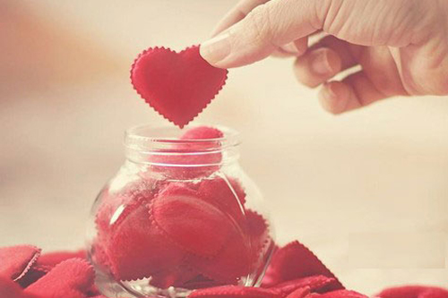 Đến cuối cùng người ta mới hiểu thứ quý giá nhất trên đời này chính là tình yêu thương