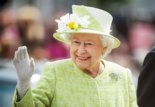 Nữ hoàng Elizabeth II: Từ công chúa sinh ra trong nhung lụa trở thành người phụ nữ quyền lực truyền cảm hứng cho hàng triệu trái tim