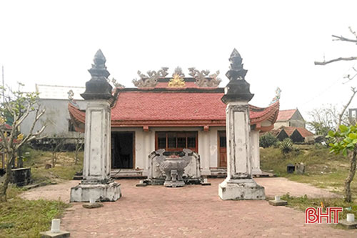 Nghĩa địa cá Ông độc đáo ở Hà Tĩnh