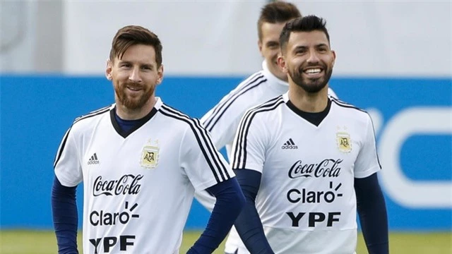 Aguero lên tiếng bảo vệ Messi trước những chỉ trích - 2
