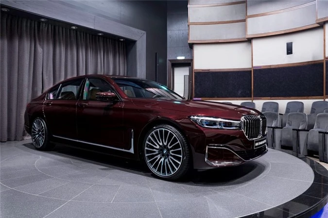 bmw 750li 2020 an tuong voi mau son royal burgundy red hinh 2