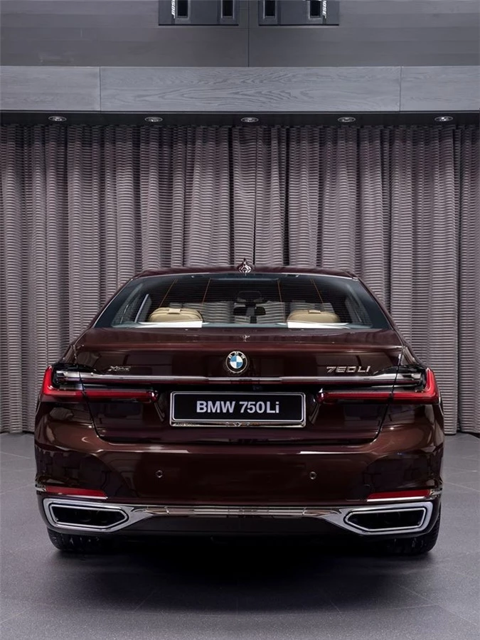 bmw 750li 2020 an tuong voi mau son royal burgundy red hinh 6