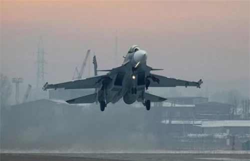 Top 10 máy bay huyền thoại của Không quân Nga - 9