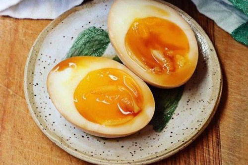 Trứng gà rất bổ nhưng "đại kỵ" với 3 loại thực phẩm, chớ dại ăn thử kẻo ngộ độc