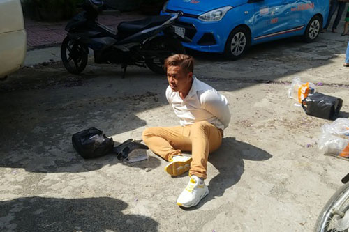 Phú Yên: Bắt đối tượng chiếm đoạt 5 điện thoại “xịn” khi mua qua mạng