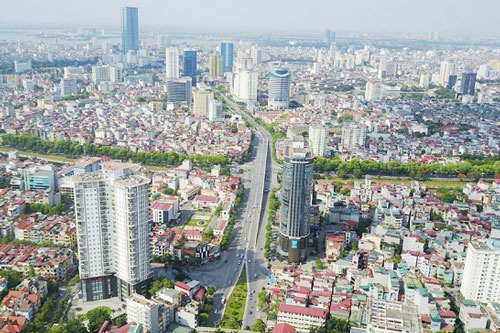 Dân chờ mua giá rẻ, nhà đầu tư “cắt lỗ” khiến bất động sản khó càng khó