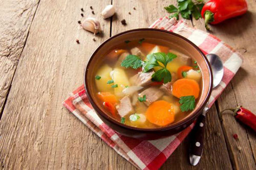 Ăn canh theo cách này là sai hoàn toàn, chỉ rước thêm bệnh vào thân, chớ dại mà làm theo