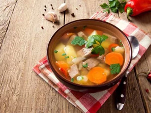 Ăn canh theo cách này là sai hoàn toàn, chỉ rước thêm bệnh vào thân, chớ dại mà làm theo